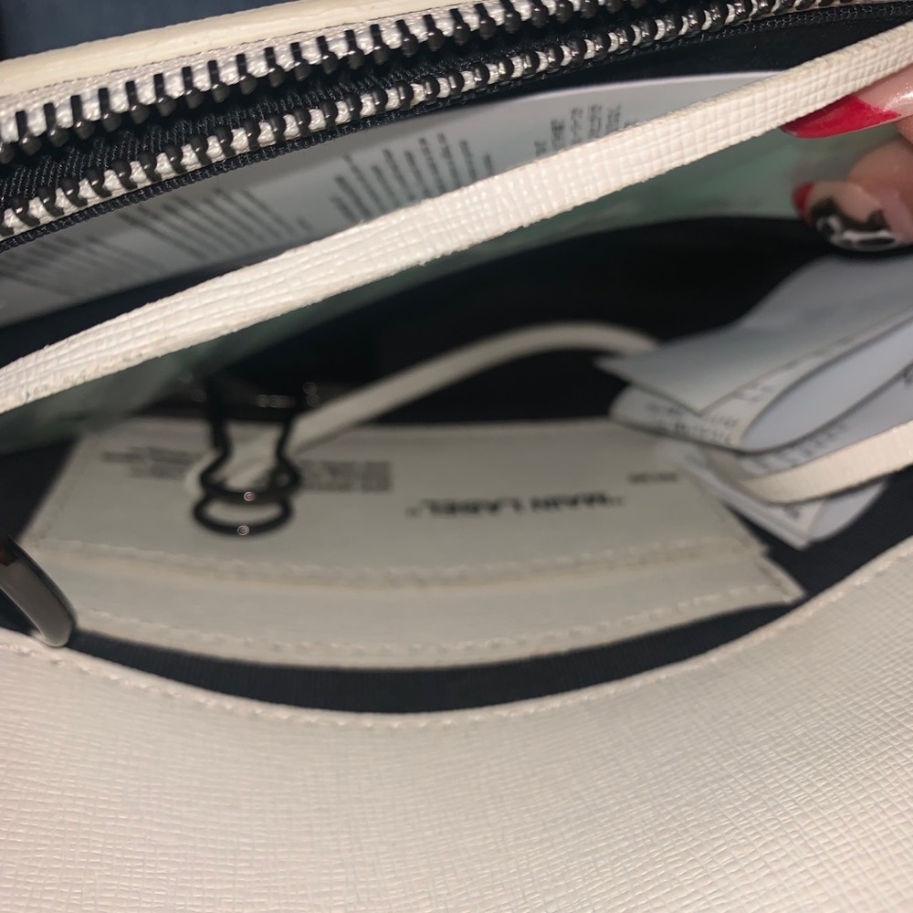 Off white bag - Picture 8 of 8